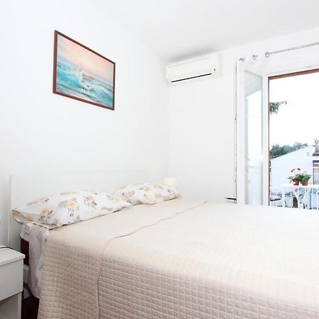 Apartment Gabriel Rovinj Bagian luar foto