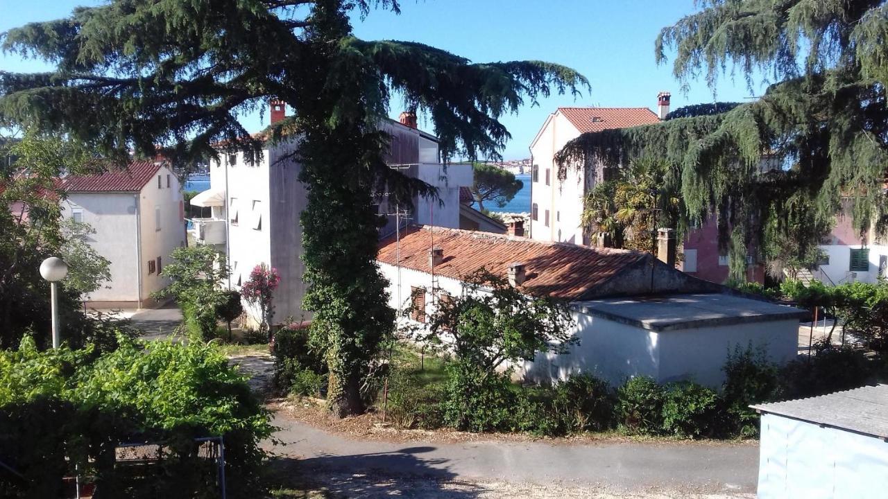 Apartment Gabriel Rovinj Bagian luar foto