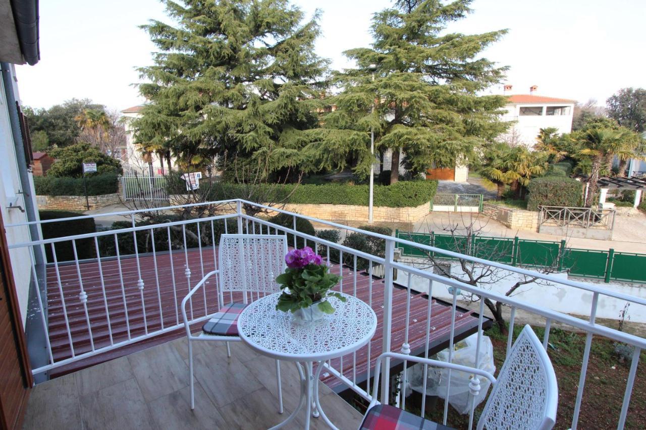 Apartment Gabriel Rovinj Bagian luar foto