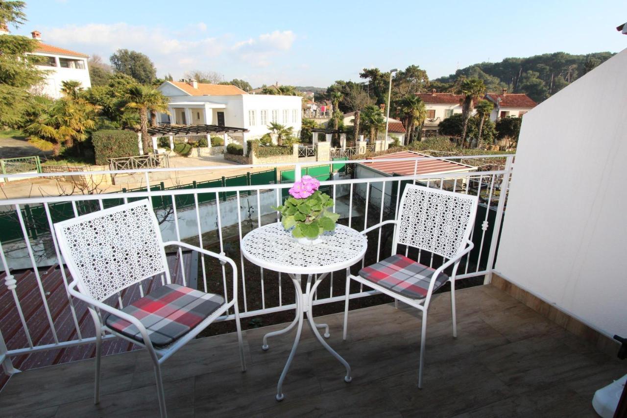 Apartment Gabriel Rovinj Bagian luar foto