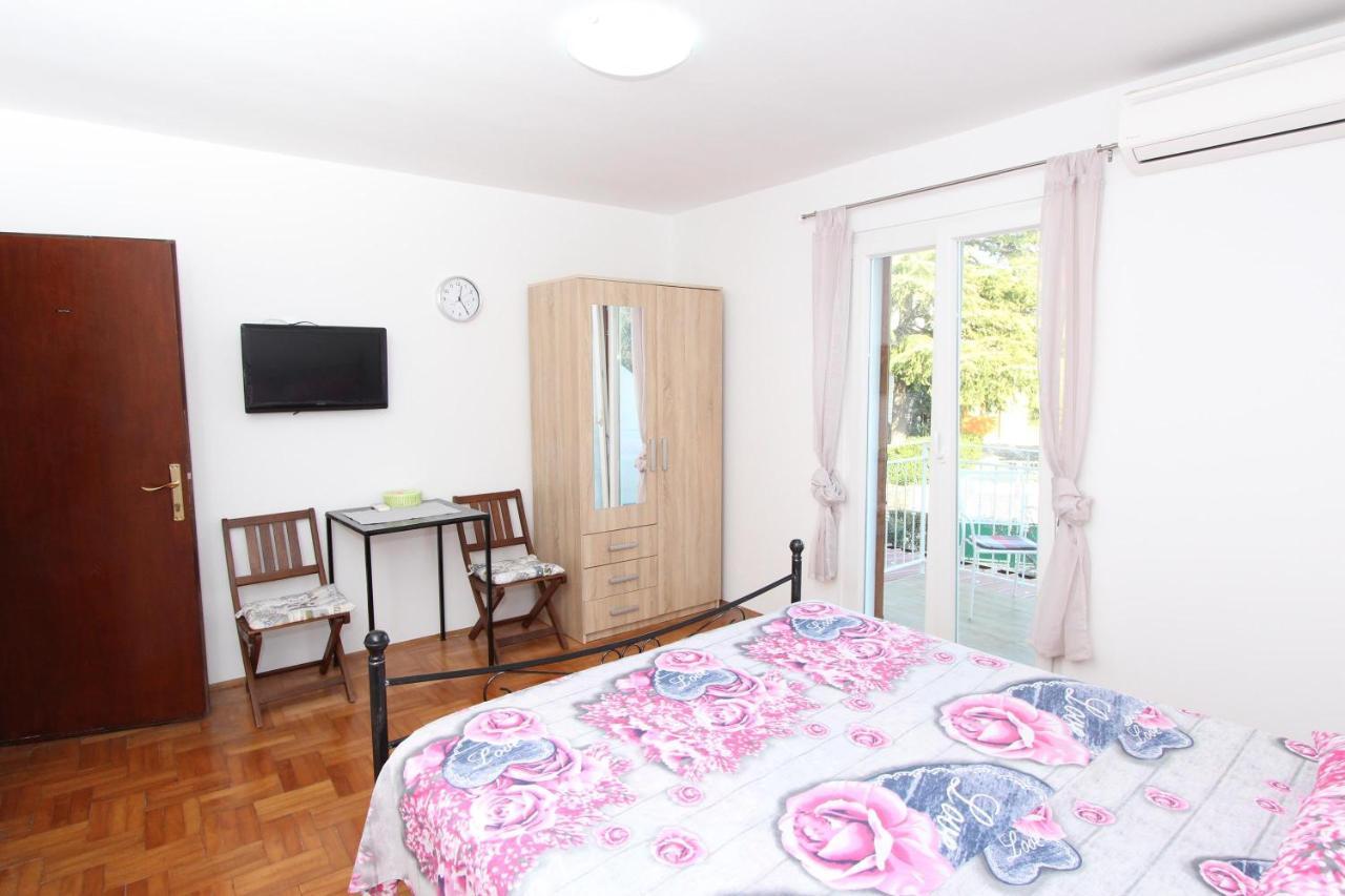 Apartment Gabriel Rovinj Bagian luar foto