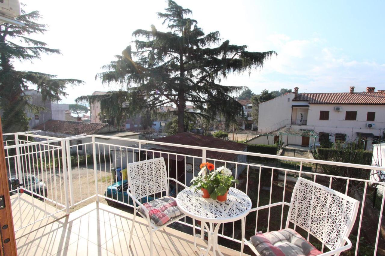 Apartment Gabriel Rovinj Bagian luar foto
